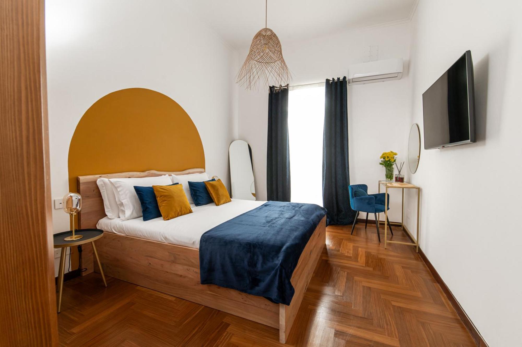 Quatrum Apartment Naples Exterior photo