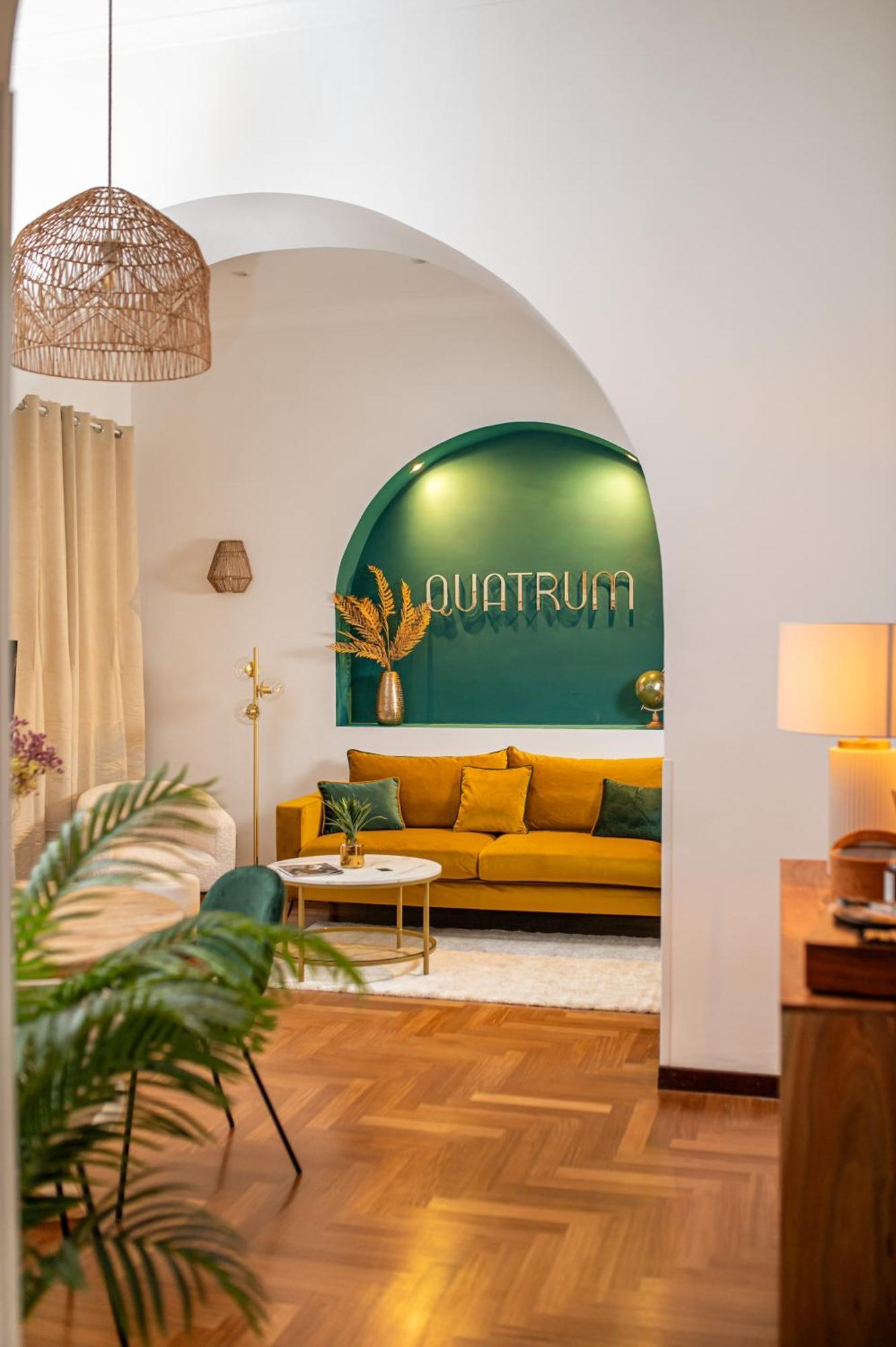 Quatrum Apartment Naples Exterior photo