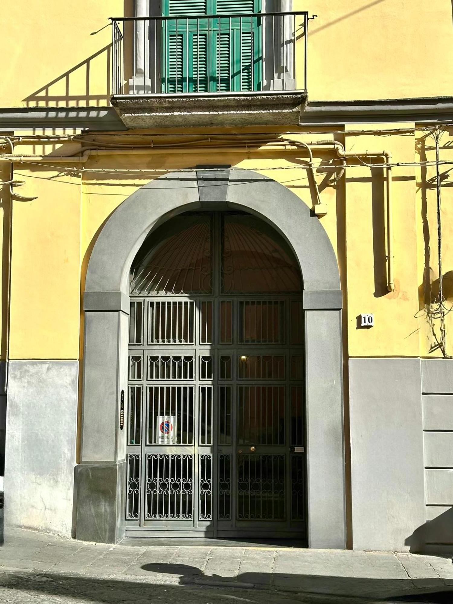 Quatrum Apartment Naples Exterior photo